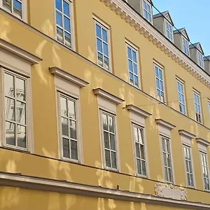 https://easy-apartments.vienna-besthotels.com
