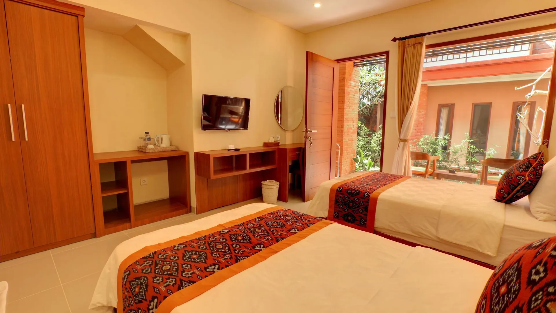 Gana Hotel & Restaurant Ubud 3*,